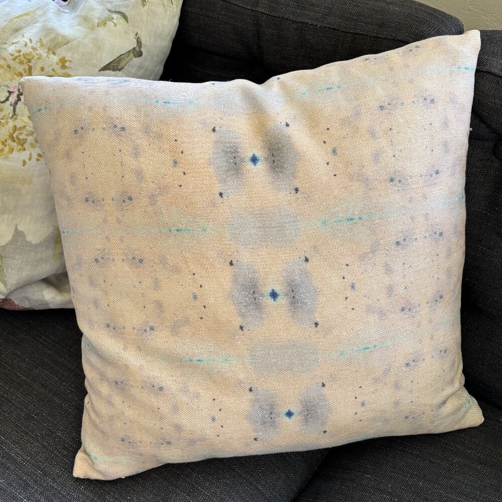 Eskayel Astral Pillow, 18"x18" with feather insert